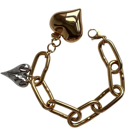 Rokassprādze ar piekariņiem 